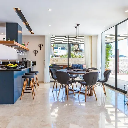 Phi With Heated Indoor Pool Kaş