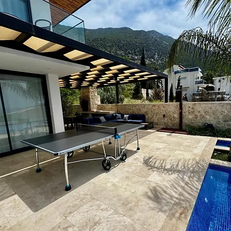 Phi With Heated Indoor Pool Villa