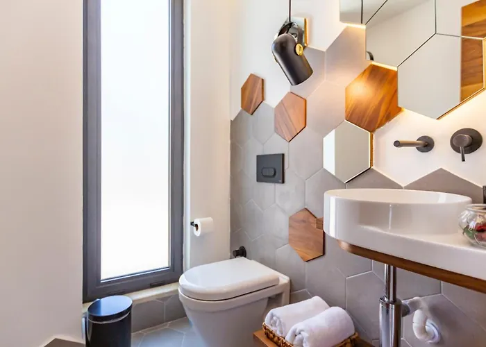 Villa Phi With Heated Indoor Pool *