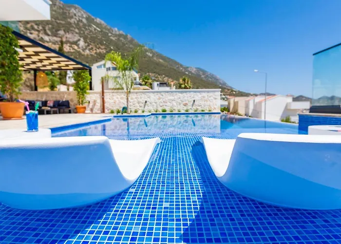 Villa Phi With Heated Indoor Pool Kas