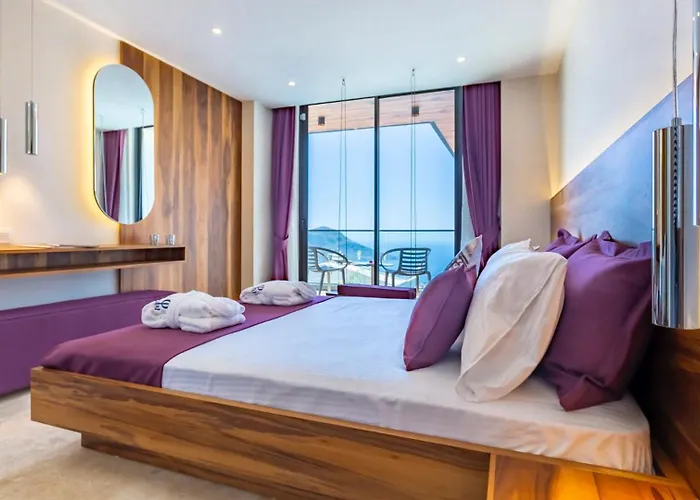 Phi With Heated Indoor Pool Villa